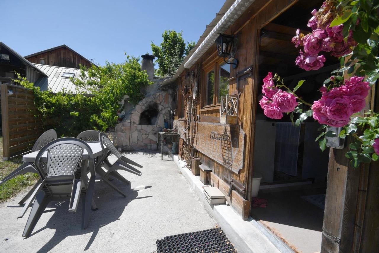Le Love Chalet Des Alpes Ґієстр Екстер'єр фото